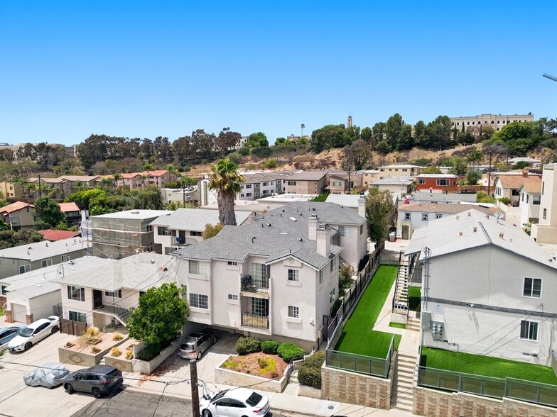 More Photos Of 5826 Lauretta St, San Diego Apartments For Sale