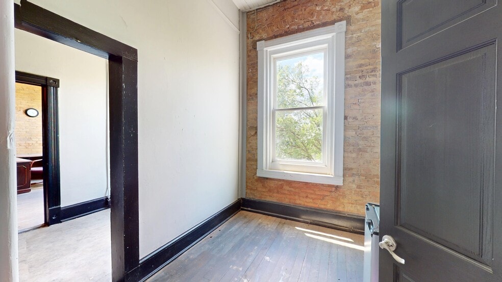 More Photos Of 110 N Broad St, Monroe Storefront Retail Office For Sale