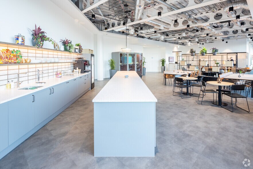 More Photos Of One Cambridge Square, Cambridge Coworking Space