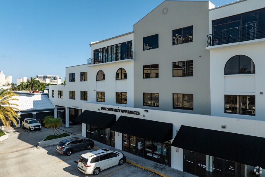 More Photos Of 1201 US Highway 1, North Palm Beach General Retail For Lease