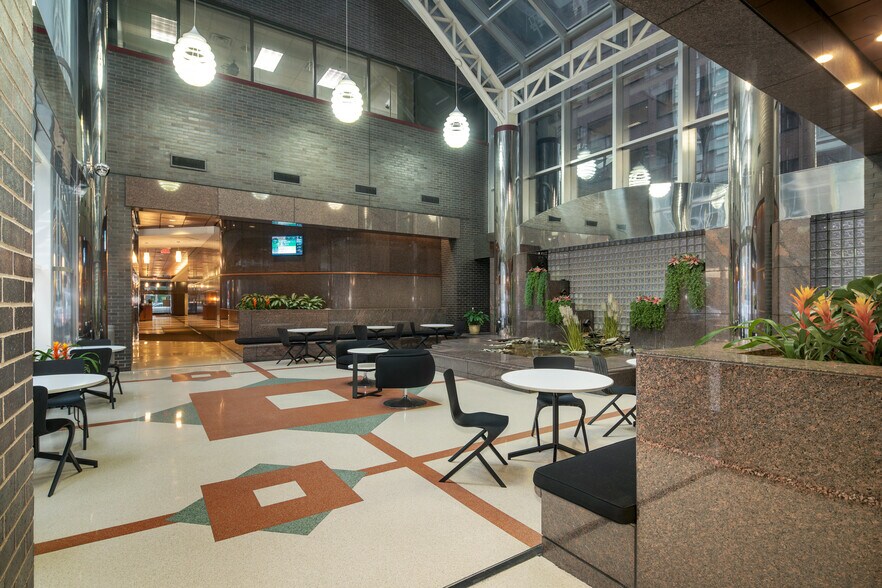 More Photos Of 1880 John F Kennedy Blvd, Philadelphia Medical For Lease