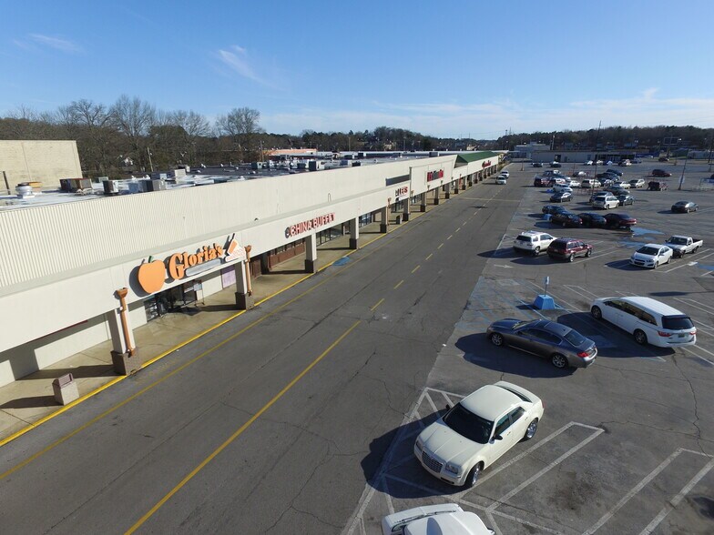 More Photos Of 1820 6th Ave SE, Decatur Unknown For Lease