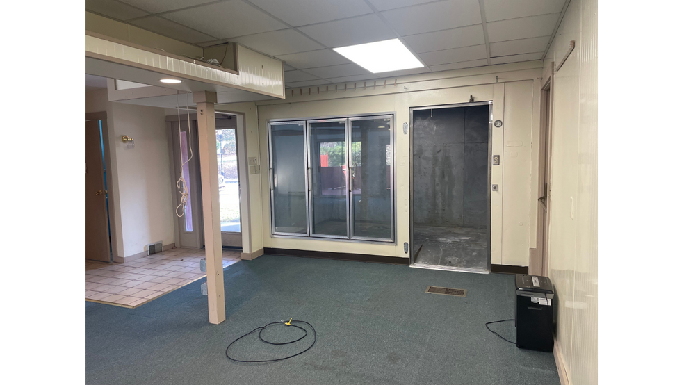 More Photos Of 235 Pine Grove Rd, State College Freestanding For Lease