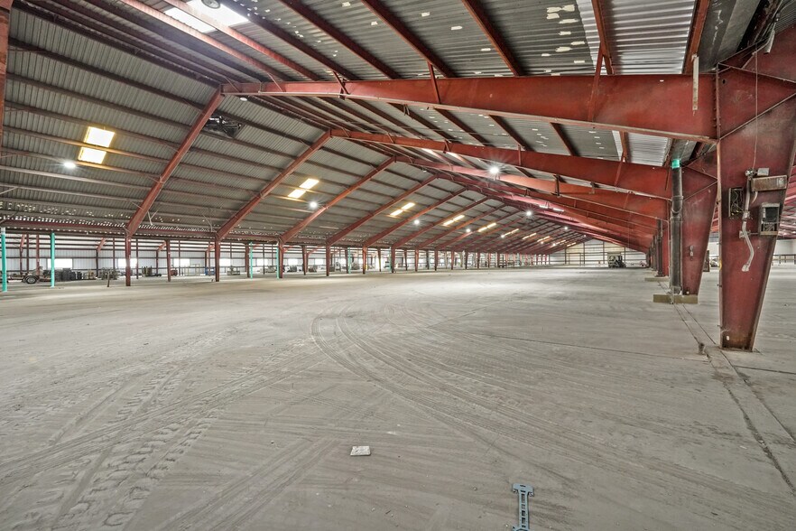 More Photos Of 14029 Almeda Rd, Houston Warehouse For Lease