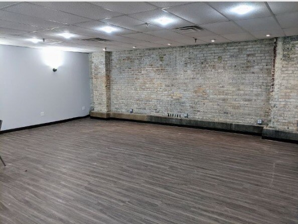 More Photos Of 535 Custer Ave, Evanston Office For Lease
