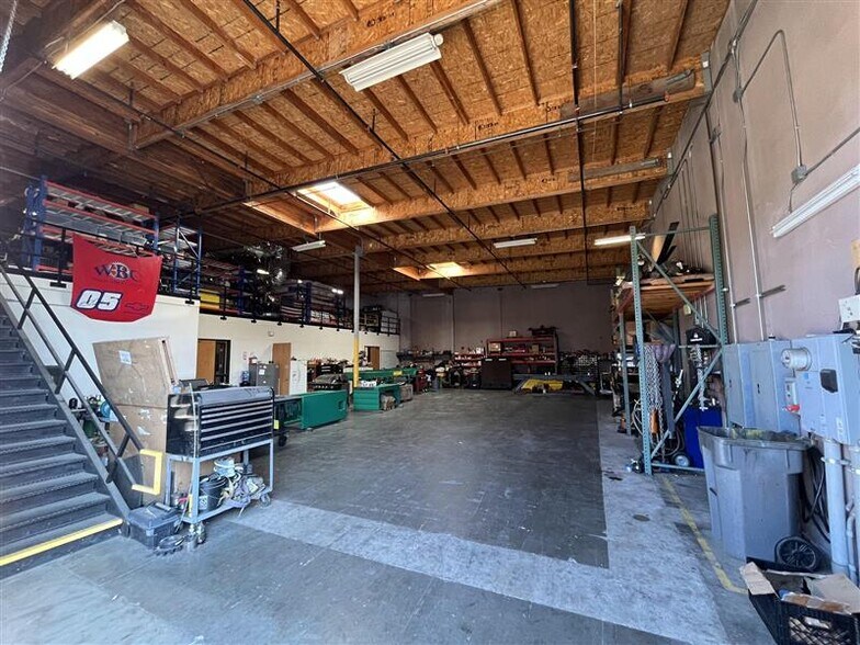 More Photos Of 1007 Nichols Dr, Rocklin Warehouse For Sale