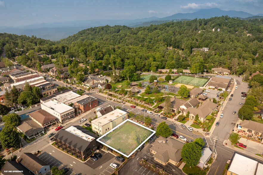 More Photos Of TBD Main St, Blowing Rock Land For Sale