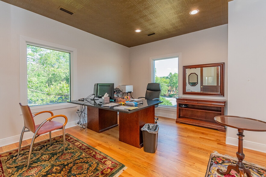 More Photos Of 3400 Healy Dr, Winston-Salem Office For Sale