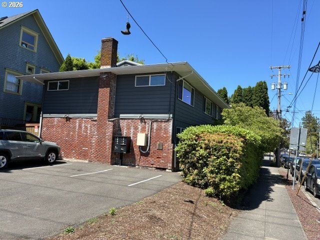 More Photos Of 1607 NE 26th Ave, Portland Apartments For Sale