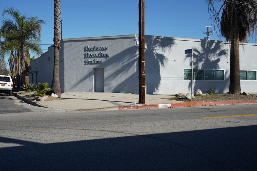 More Photos Of 10859 Burbank Blvd, North Hollywood Flex For Sale
