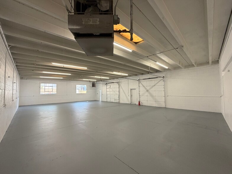 More Photos Of 745 E Pikes Peak Ave, Colorado Springs Warehouse For Lease