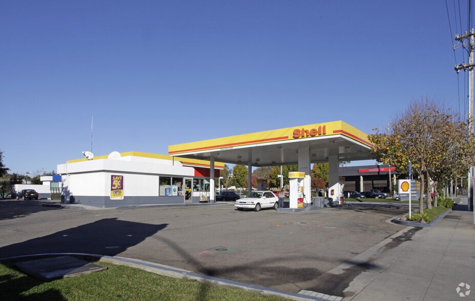 More Photos Of 1475 41st Ave, Capitola Unknown For Lease