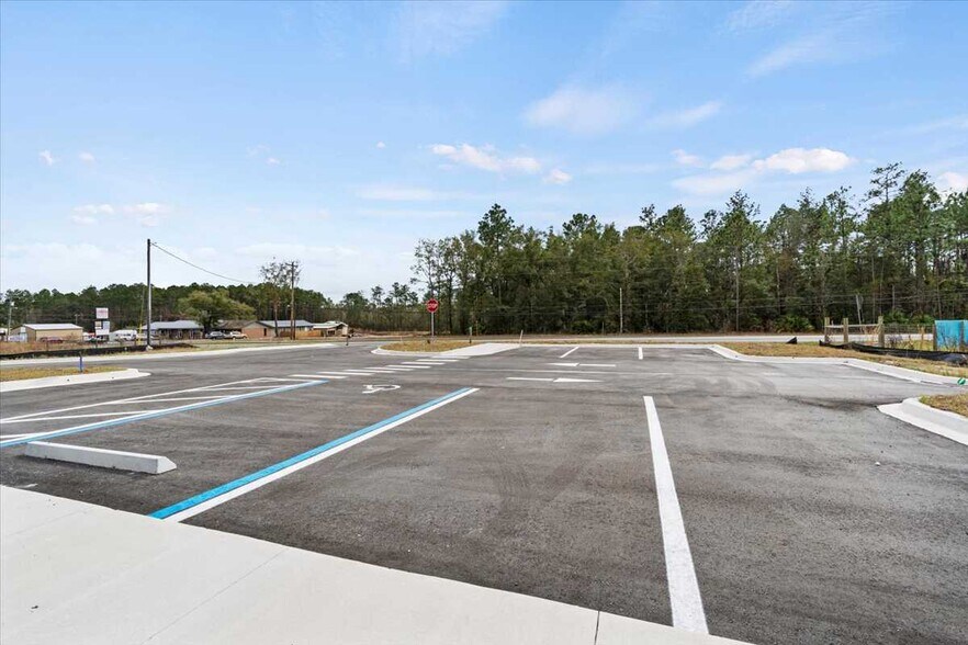 More Photos Of 4170 County Road 218, Middleburg Medical For Lease