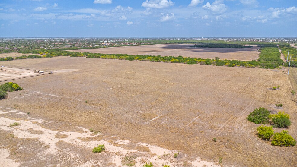 More Photos Of International Pkwy, McAllen Land For Sale