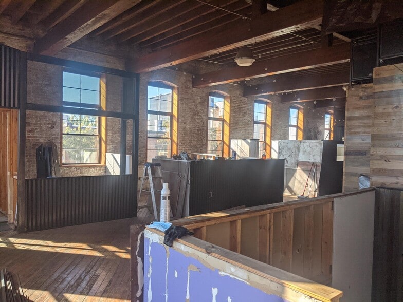 More Photos Of 1621-1623 McKean St, Philadelphia Auto Repair For Sale
