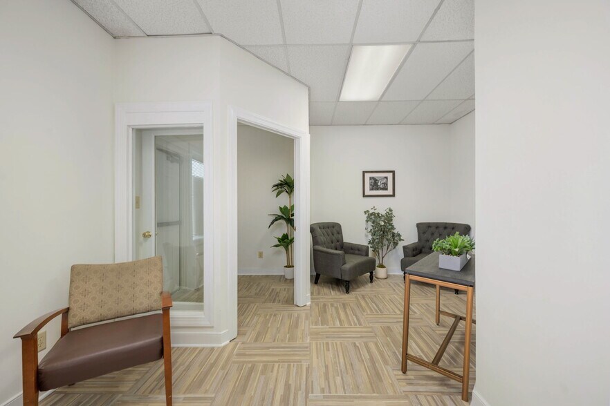 More Photos Of 620 Kenmore Ave, Fredericksburg Apartments For Lease