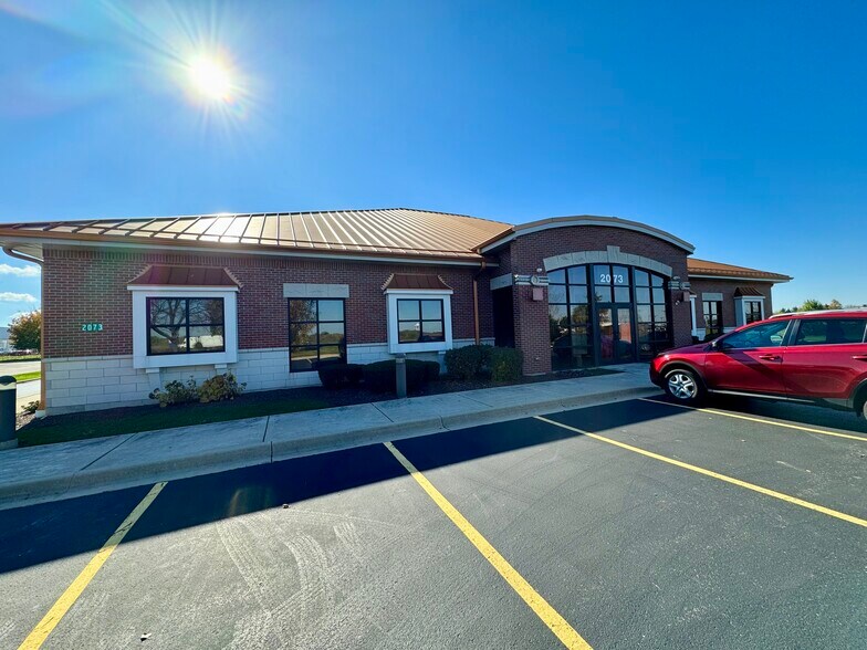 More Photos Of 2073-2075 Wiesbrook Rd, Oswego Medical For Lease