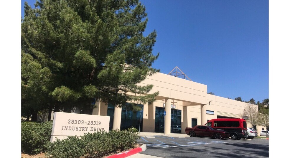 Primary Photo Of 28303-28319 W Industry Dr, Valencia Warehouse For Lease