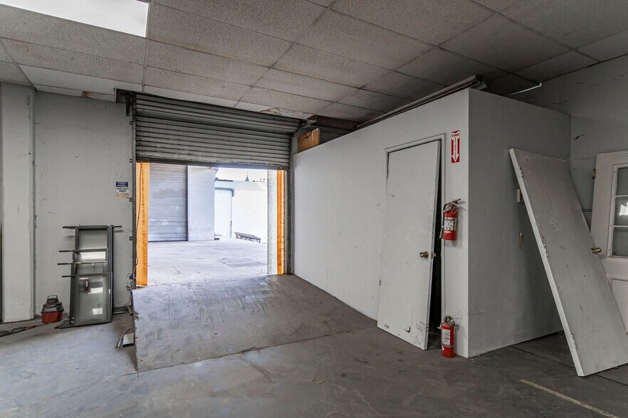 More Photos Of 500-506 S Palm Ave, Alhambra Warehouse For Lease
