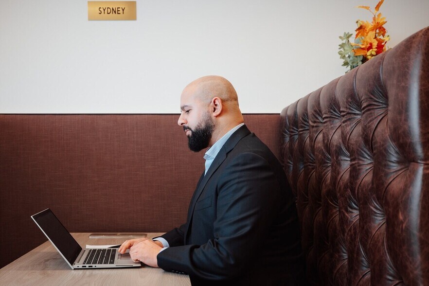 More Photos Of 2800 Post Oak Blvd, Houston Coworking Space