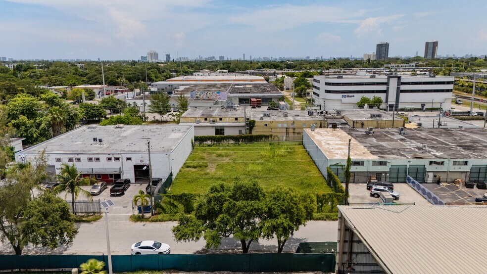 More Photos Of 7401 NE 1st Pl, Miami Land For Lease