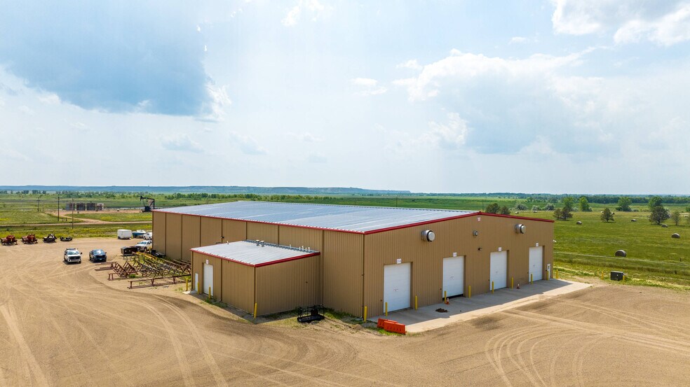 More Photos Of 611 37th Ave SE, Williston Warehouse For Sale