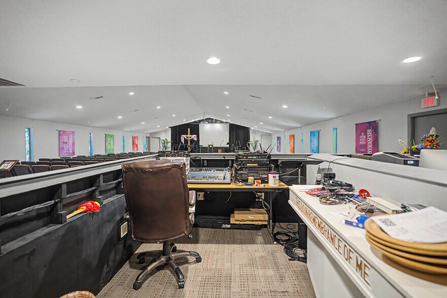 More Photos Of 2111 Skyline Dr, Mesquite Religious Facility For Sale