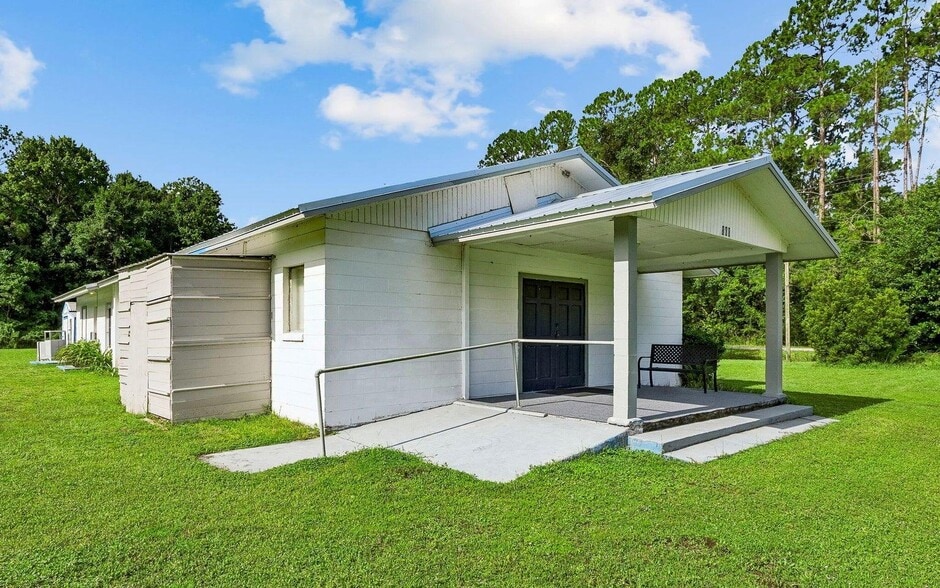 More Photos Of 101 Sesame St, Palatka Religious Facility For Sale