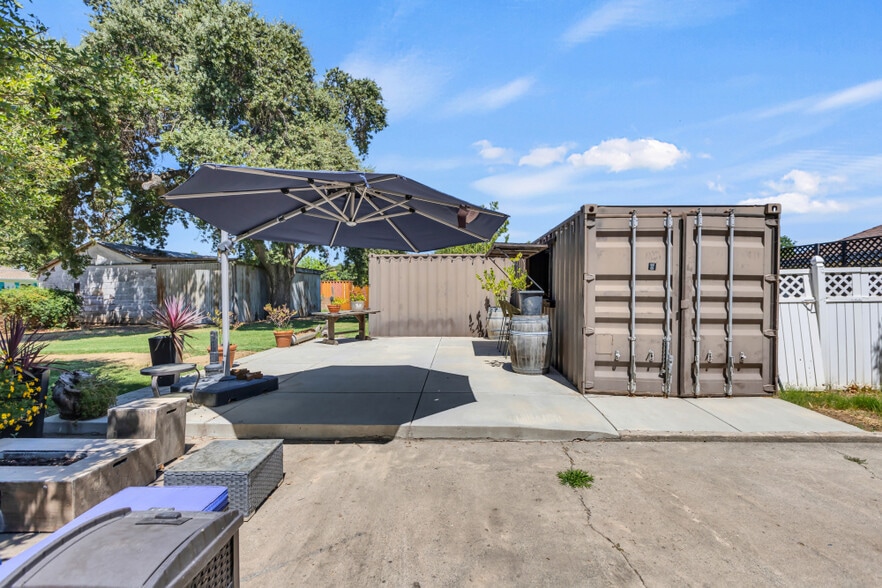 More Photos Of 9455 E Stockton Blvd, Elk Grove Specialty For Sale