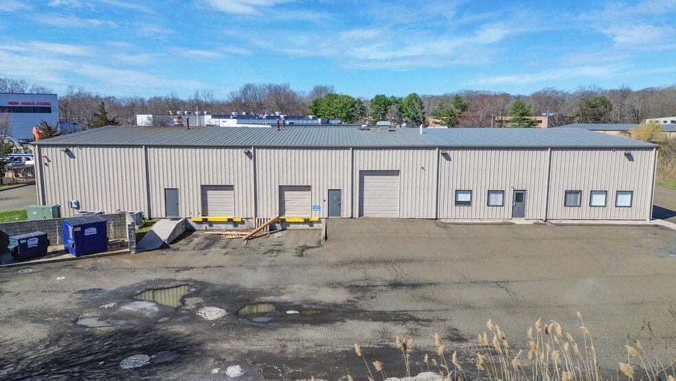 More Photos Of 21 Thompson Rd, Branford Industrial For Lease