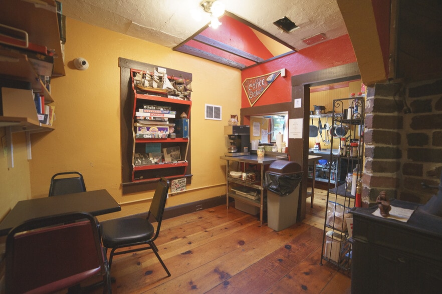 More Photos Of 3109 N Ola Ave, Tampa Hospitality For Sale