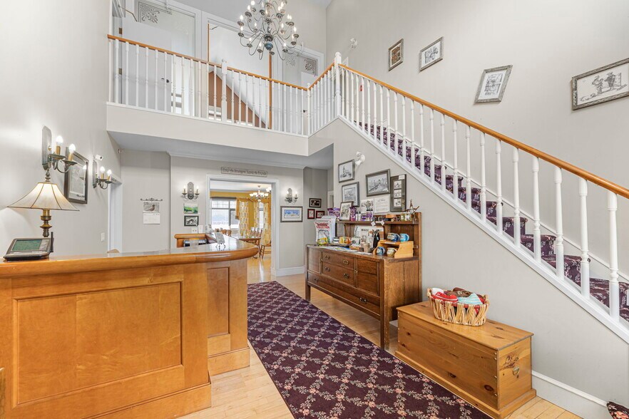 More Photos Of 111 Severn Av, Rosebud Hospitality For Sale