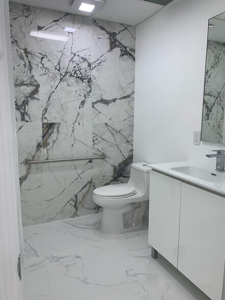 More Photos Of 14000 S Military Trl, Delray Beach Medical For Lease