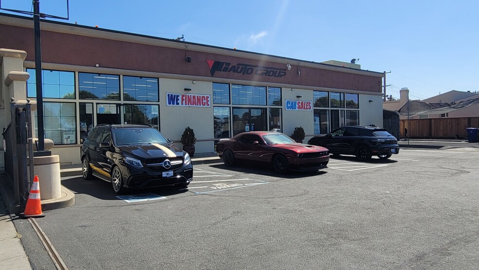 Primary Photo Of 12284 San Pablo Ave, Richmond Auto Dealership For Lease