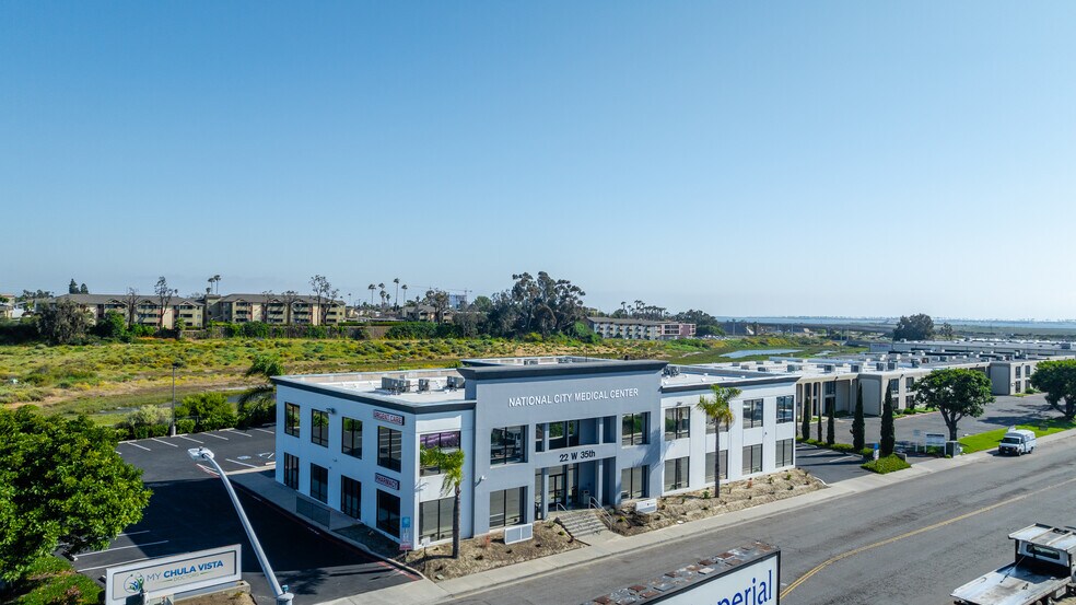 More Photos Of 22 W 35th St, National City Medical For Lease