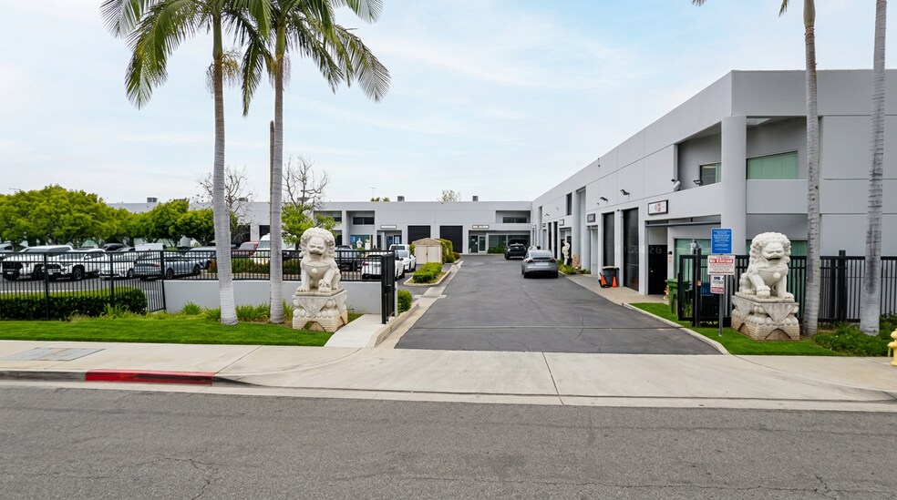 More Photos Of 951-983 Meridian Ave, Alhambra Warehouse For Lease