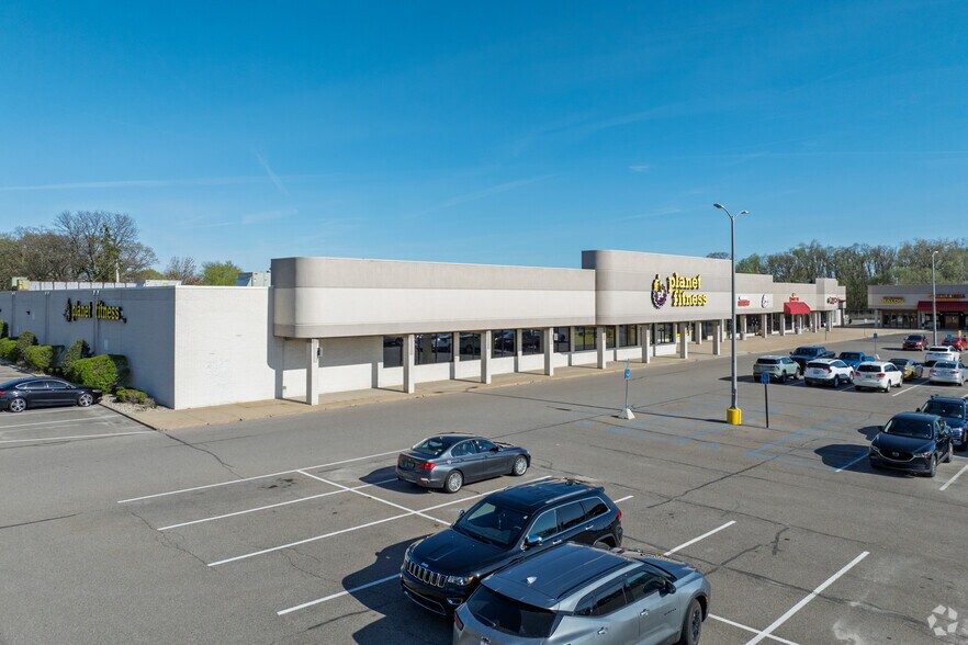 More Photos Of 8204-8260 23 Mile Rd, Shelby Township Storefront For Lease