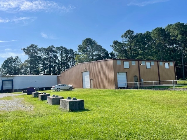 More Photos Of 4519 West Pine St, Farmville Warehouse For Sale