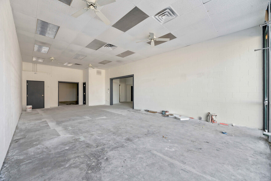 More Photos Of 2086 US Highway 130, North Brunswick Showroom For Lease