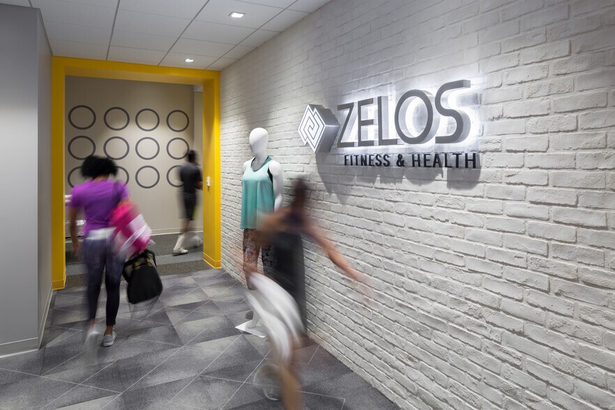 More Photos Of 2801 W Tyvola Rd, Charlotte Office For Lease