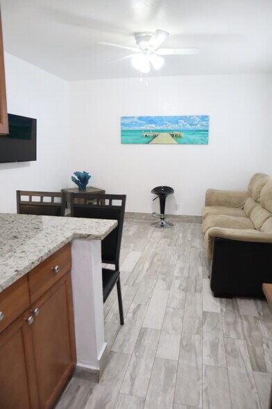 More Photos Of 101-107 Tacoma Ln, West Palm Beach Apartments For Lease