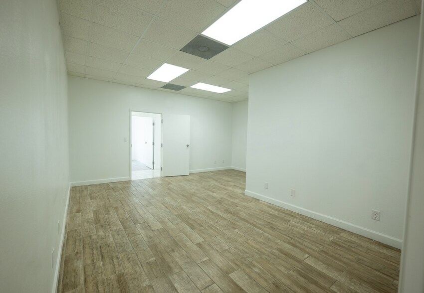 More Photos Of 1408 S Jones Blvd, Las Vegas Office Residential For Sale