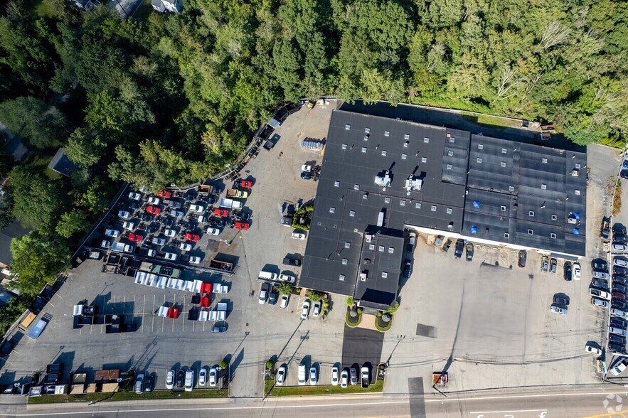 More Photos Of 175-181 Putnam Pike, Johnston Warehouse For Sale