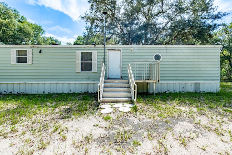 More Photos Of 6689 County Road 315, Keystone Heights Specialty For Sale