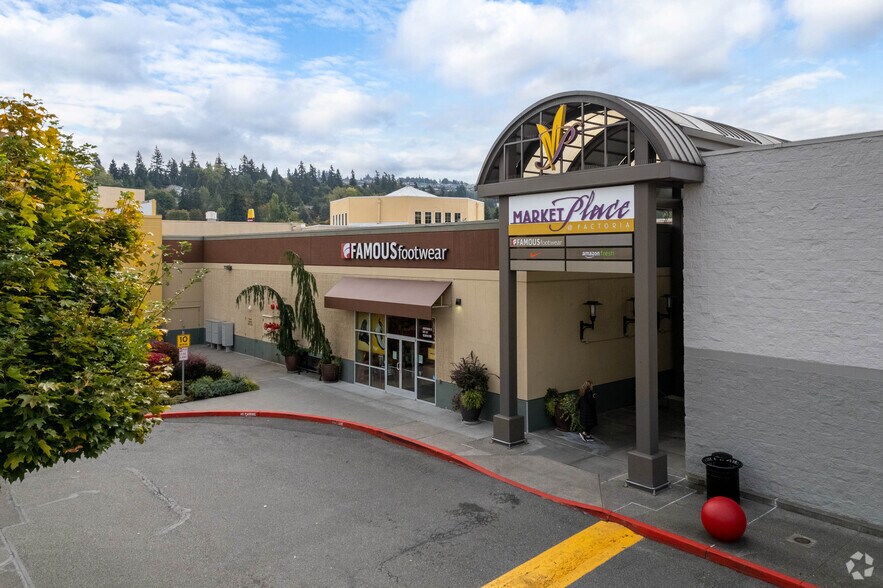 More Photos Of 3903-4065 Factoria Blvd SE, Bellevue Unknown For Lease