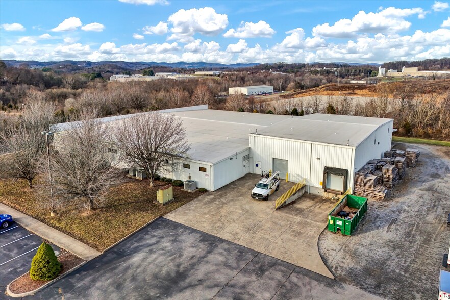 Primary Photo Of 498 Industrial Dr, Bristol Warehouse For Sale