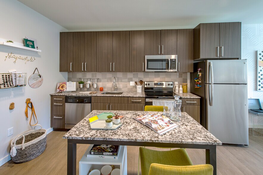 More Photos Of 190 Pleasant St, Malden Apartments For Lease