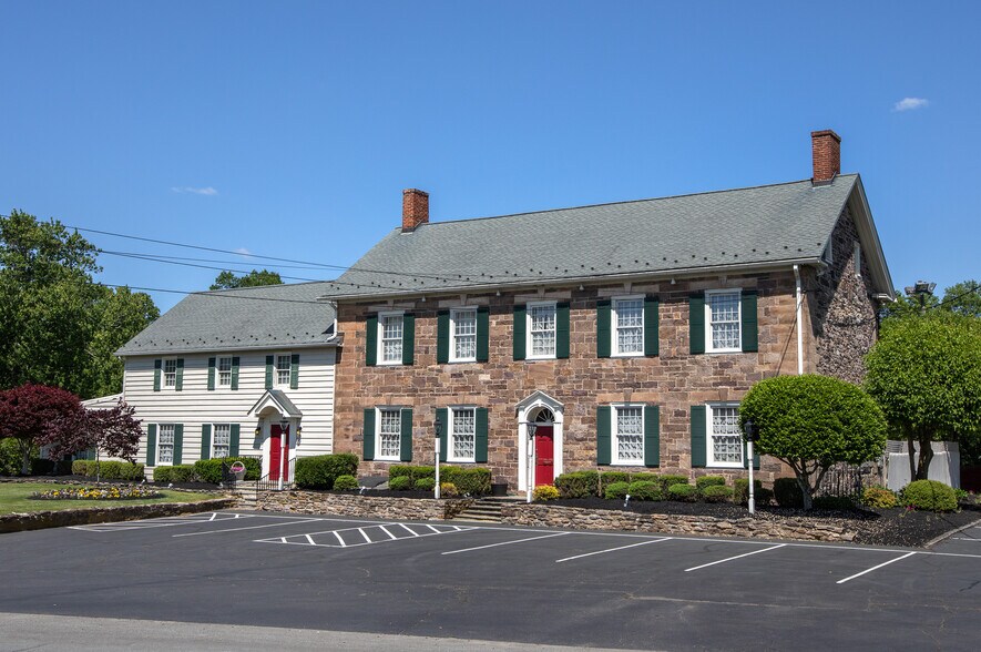 More Photos Of 1039 Old York Rd, East Amwell Township Restaurant For Sale