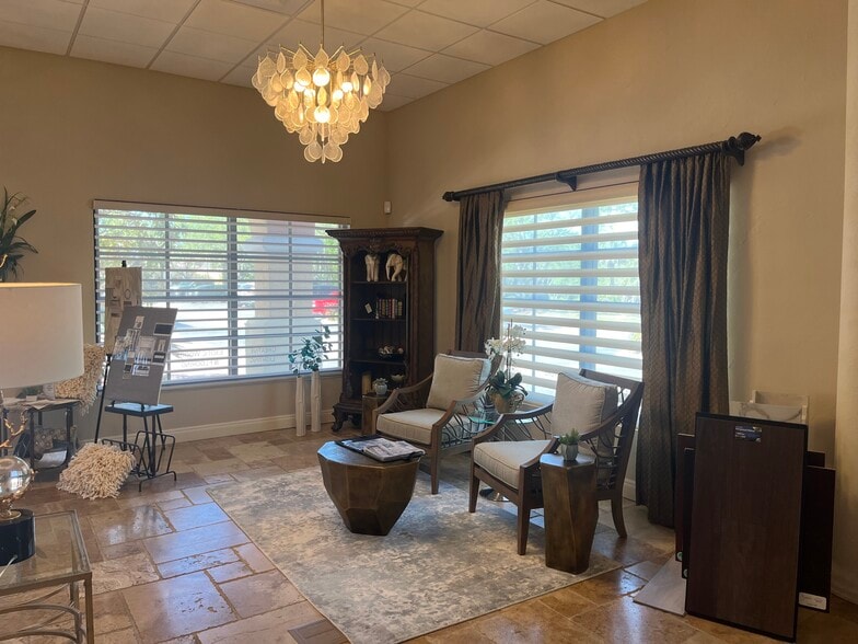 More Photos Of 8205 Natures Way, Lakewood Ranch Storefront Retail Office For Sale