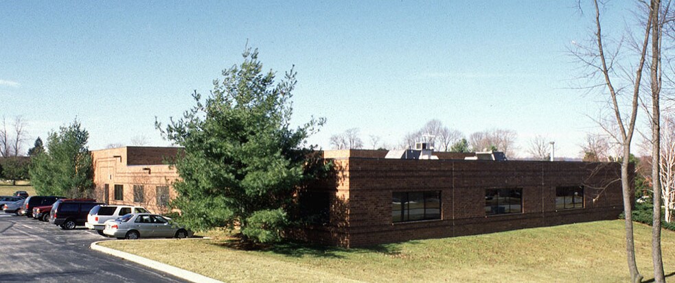 Primary Photo Of 750 Springdale Dr, Exton Flex For Sale